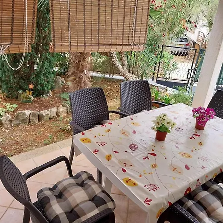 Apartman With Parking Spaces Nska, Krk - 23196 *